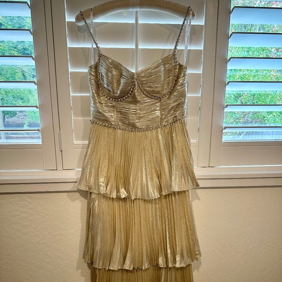 SELF-PORTRAIT Metallic Gold Tiered Midi Dress - Picture 9 of 15